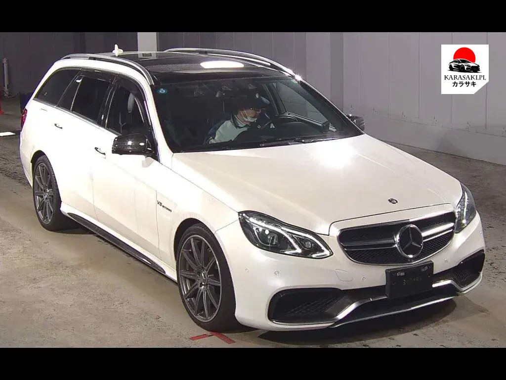 Mercedes AMG E-Class Stationwagon 2013 з японського аукціону