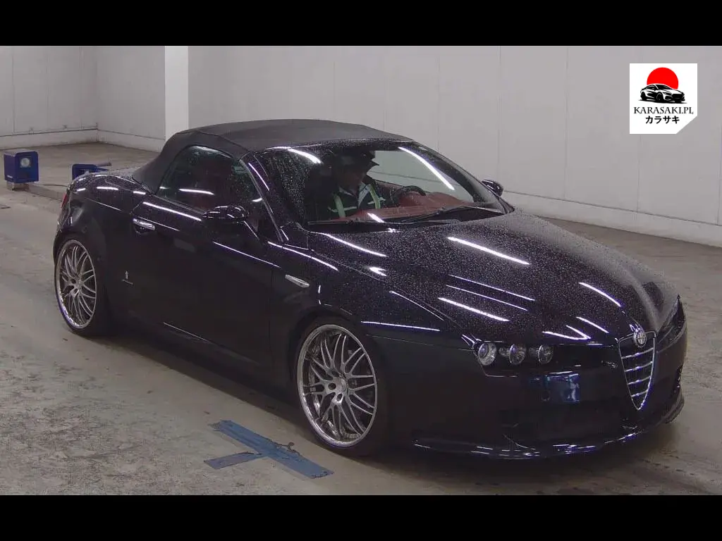 Alfa Romeo Alfa Spider 2007 z aukcji japońskiej