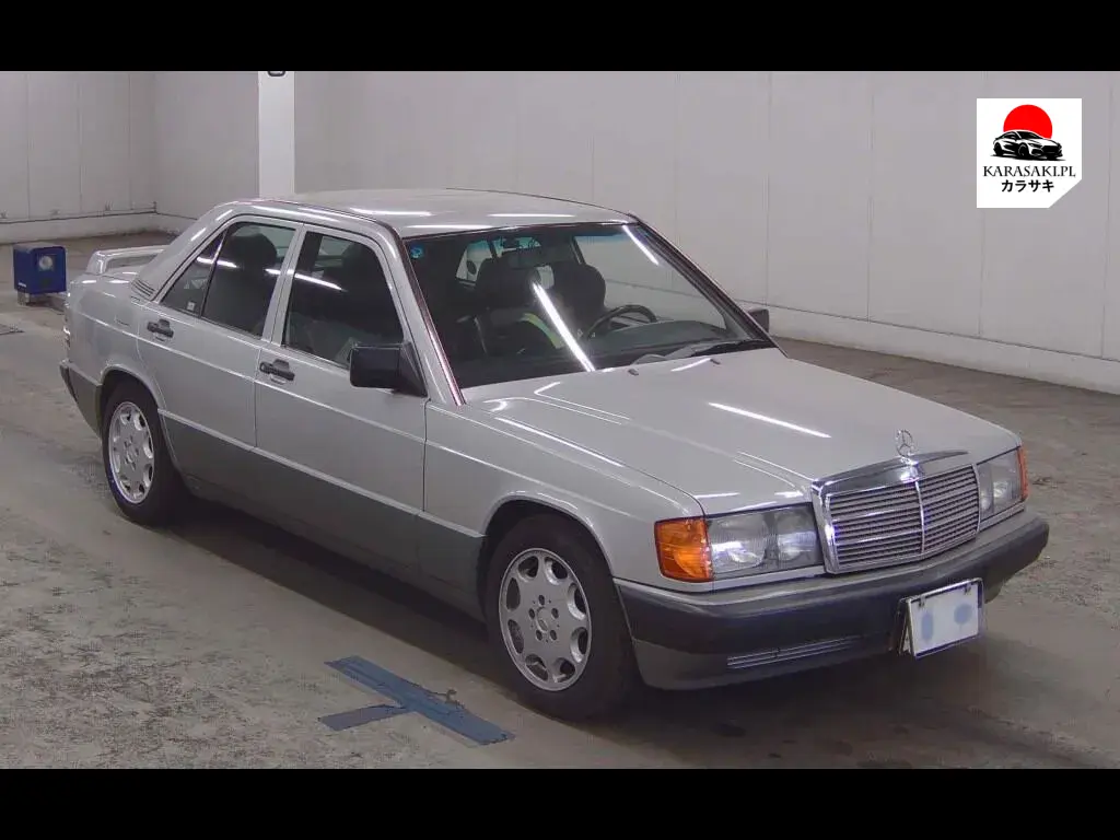 Mercedes Benz 190 Class 1990 з японського аукціону