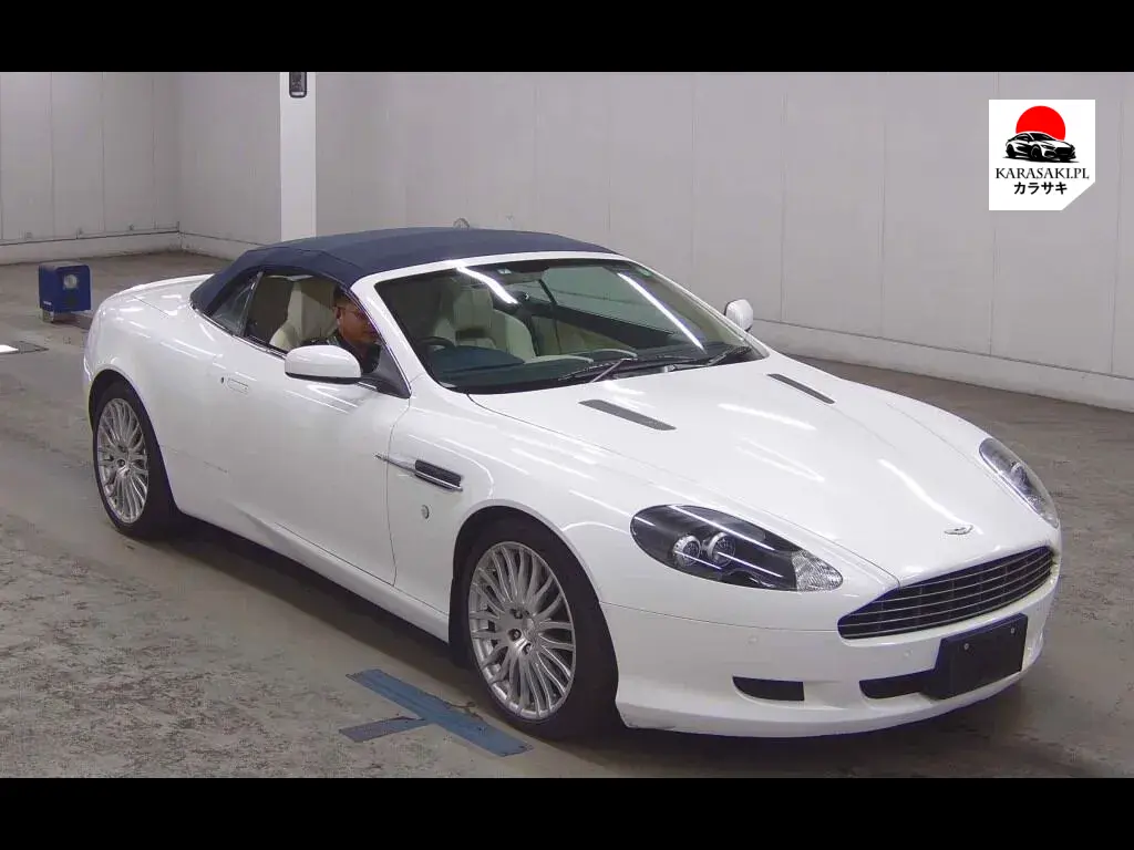 Aston Martin DB9 2009 from a Japanese auction