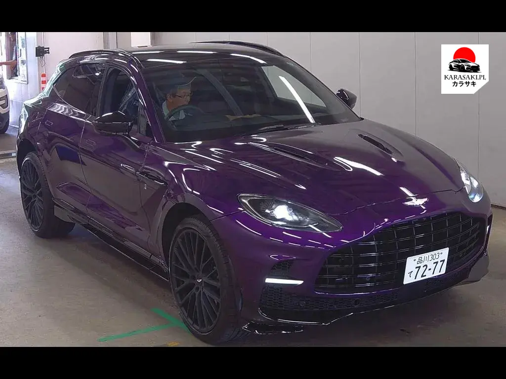 Aston Martin DBX 2024 z aukcji japońskiej