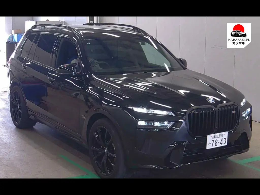 BMW X7 2023 z aukcji japońskiej