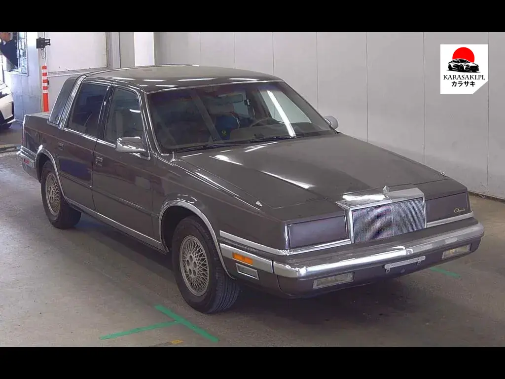 Chrysler New Yorker 1989 z aukcji japońskiej