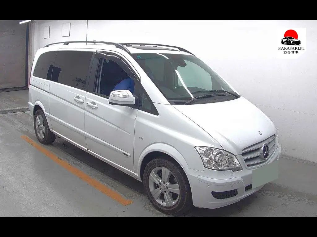 Mercedes Benz V-Class 2013 z aukcji japońskiej