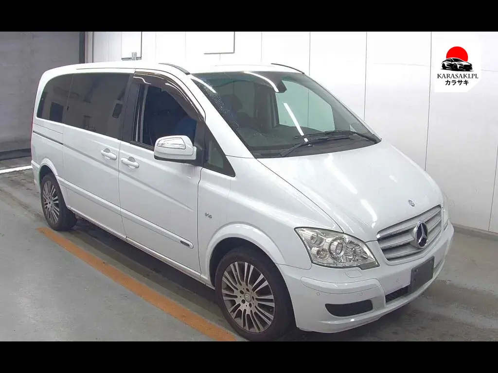 Mercedes Benz V-Class 2013 z aukcji japońskiej