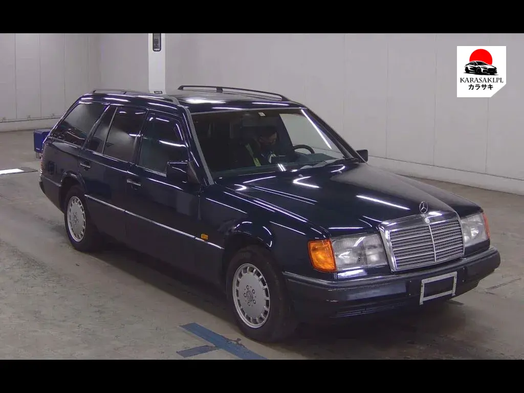 Mercedes Benz Medium Class 1990 z aukcji japońskiej