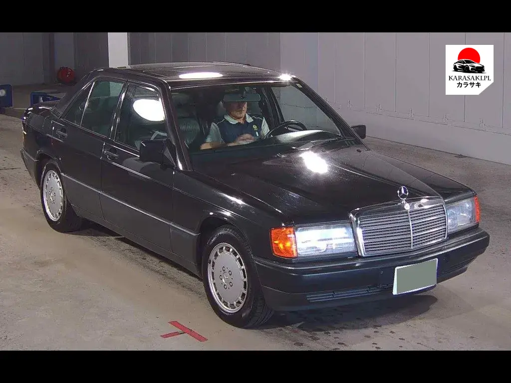 Mercedes Benz 190 Class 1990 з японського аукціону