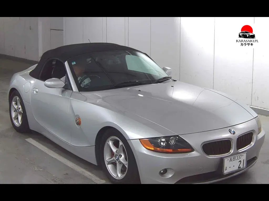 BMW Z4 2004 z aukcji japońskiej