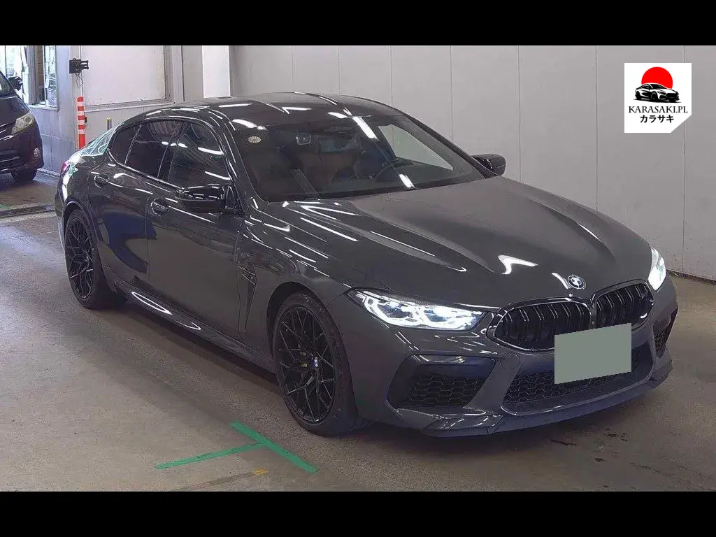 BMW M8 Gran Coupe 2020 z aukcji japońskiej