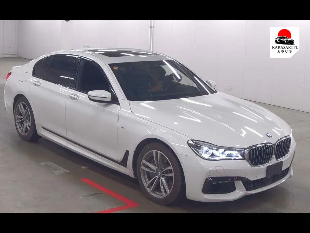 BMW 7 Series 2018 z aukcji japońskiej