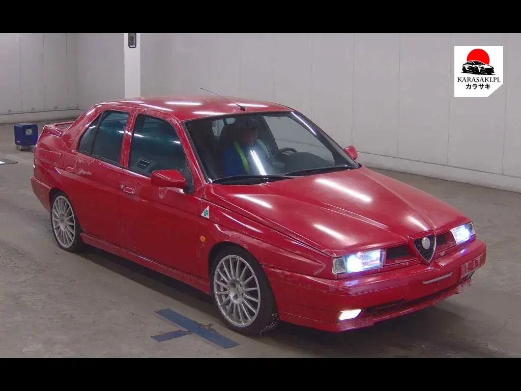 Alfa Romeo Alfa 155 1998 z aukcji japońskiej