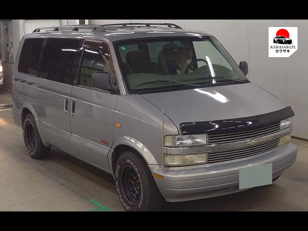 Chevrolet Astro 2000 z aukcji japońskiej