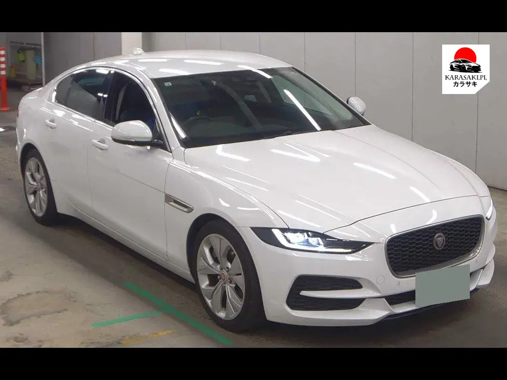 Jaguar Xe 2019 з японського аукціону