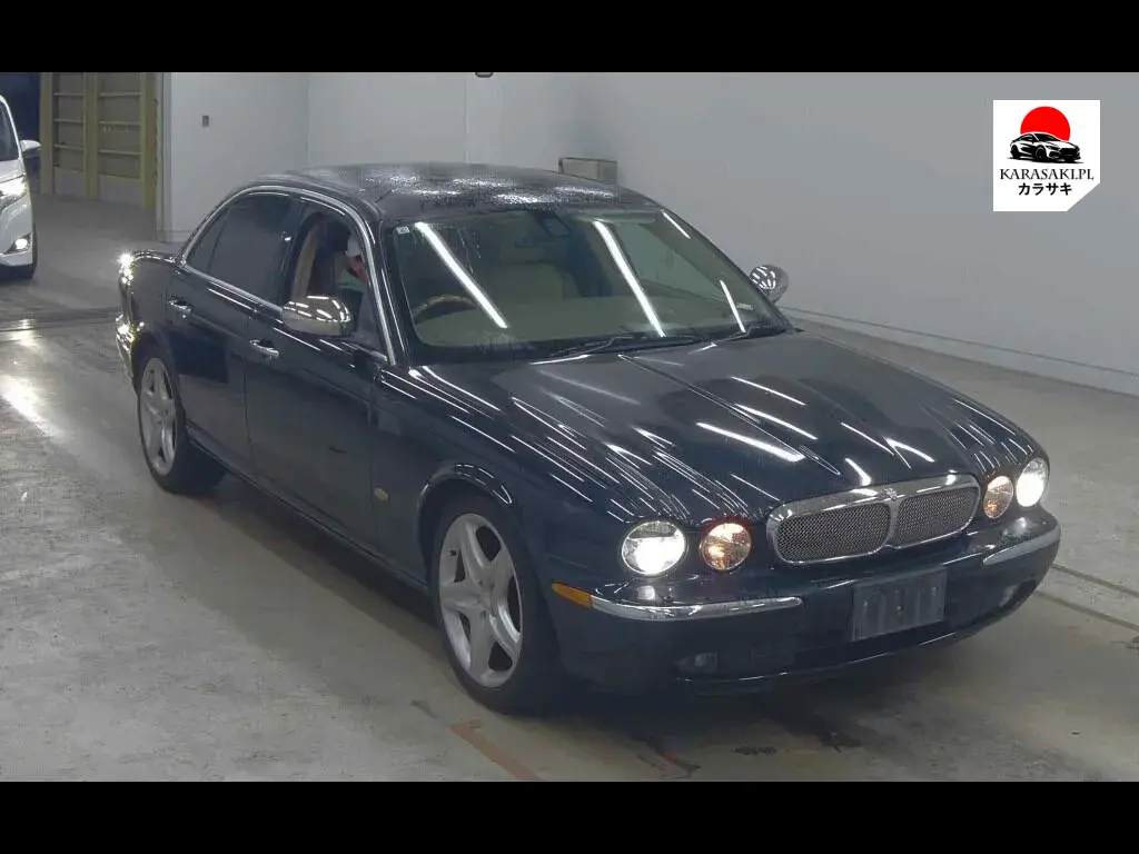 Jaguar XJ 2006 z aukcji japońskiej