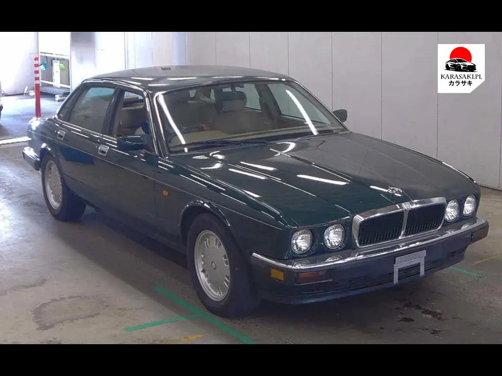 Jaguar XJ 1993 z aukcji japońskiej
