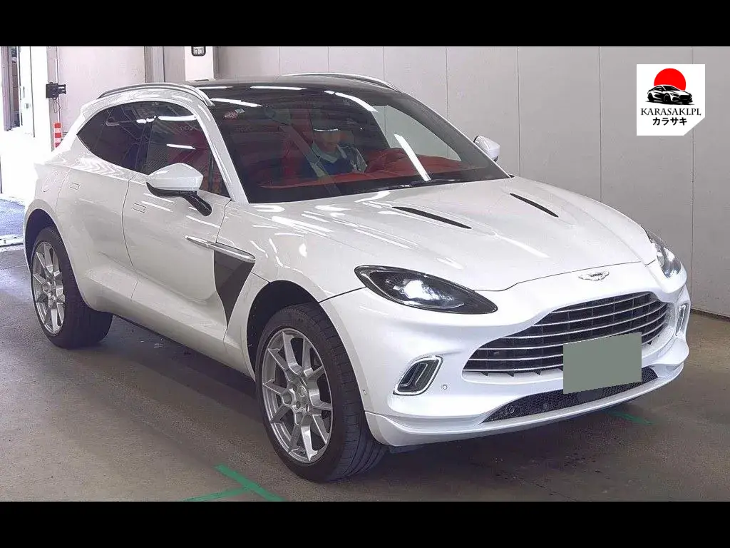 Aston Martin DBX 2021 z aukcji japońskiej