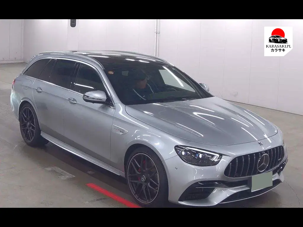 Mercedes AMG E-Class Stationwagon 2021 з японського аукціону