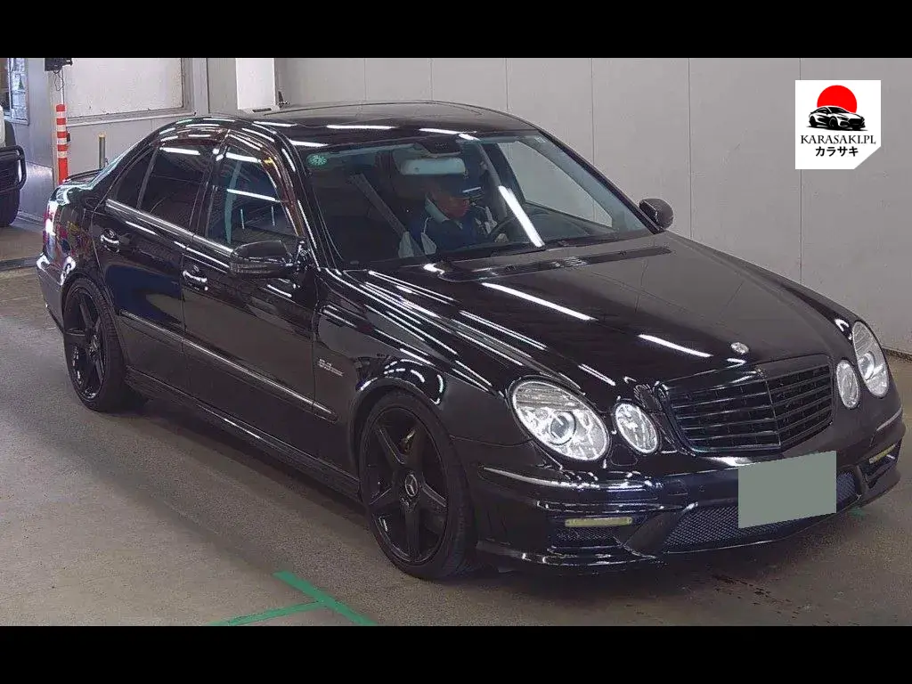 Mercedes AMG E-Class 2007 z aukcji japońskiej