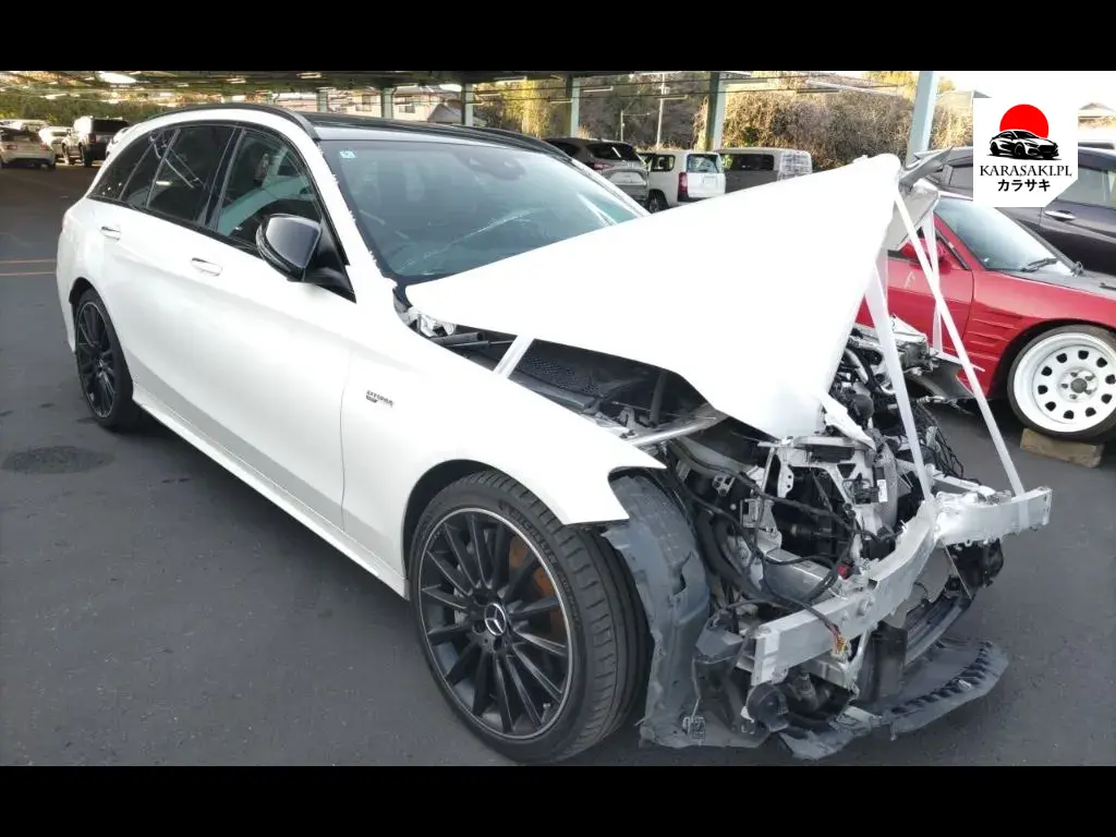Mercedes AMG C-Class Stationwagon 2018 з японського аукціону