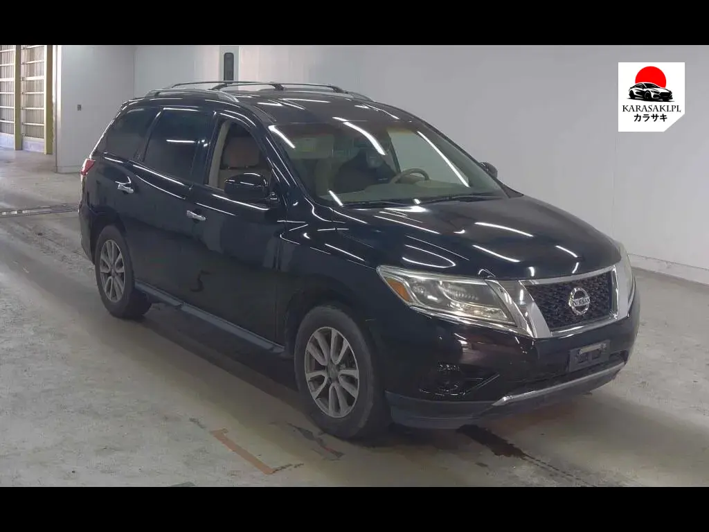 America Nissan Pathfinder 2014 z aukcji japońskiej