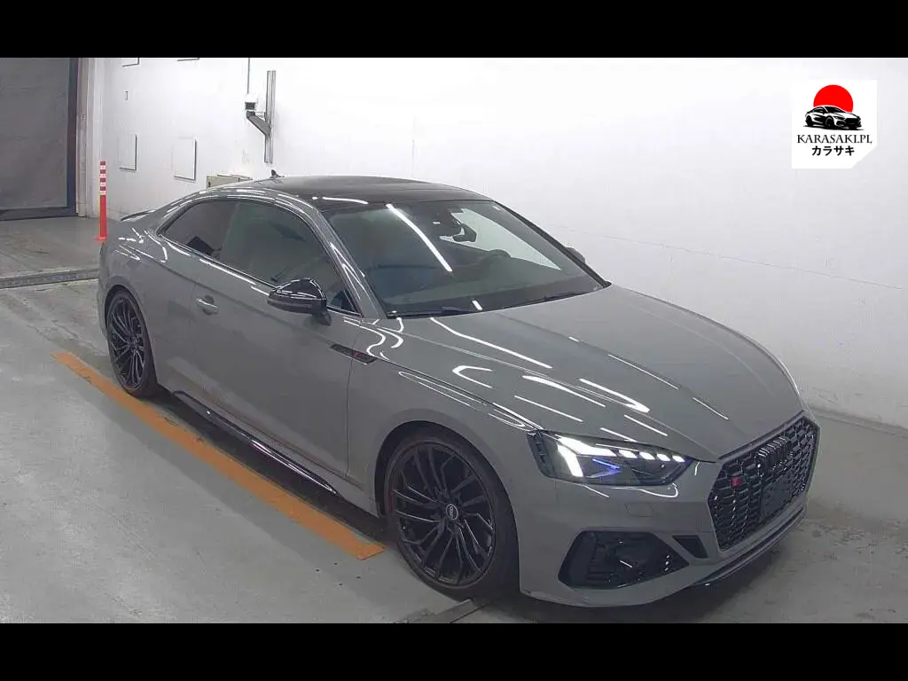 Audi RS5 2022 z aukcji japońskiej