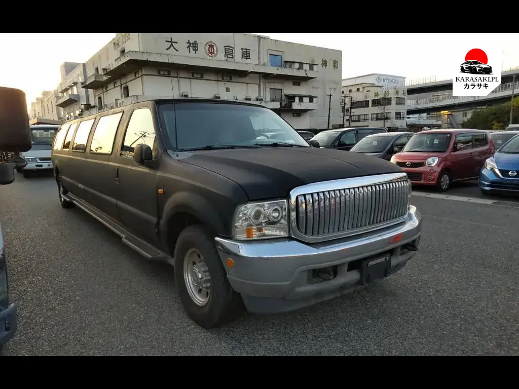 Ford Excursion 2016 z aukcji japońskiej
