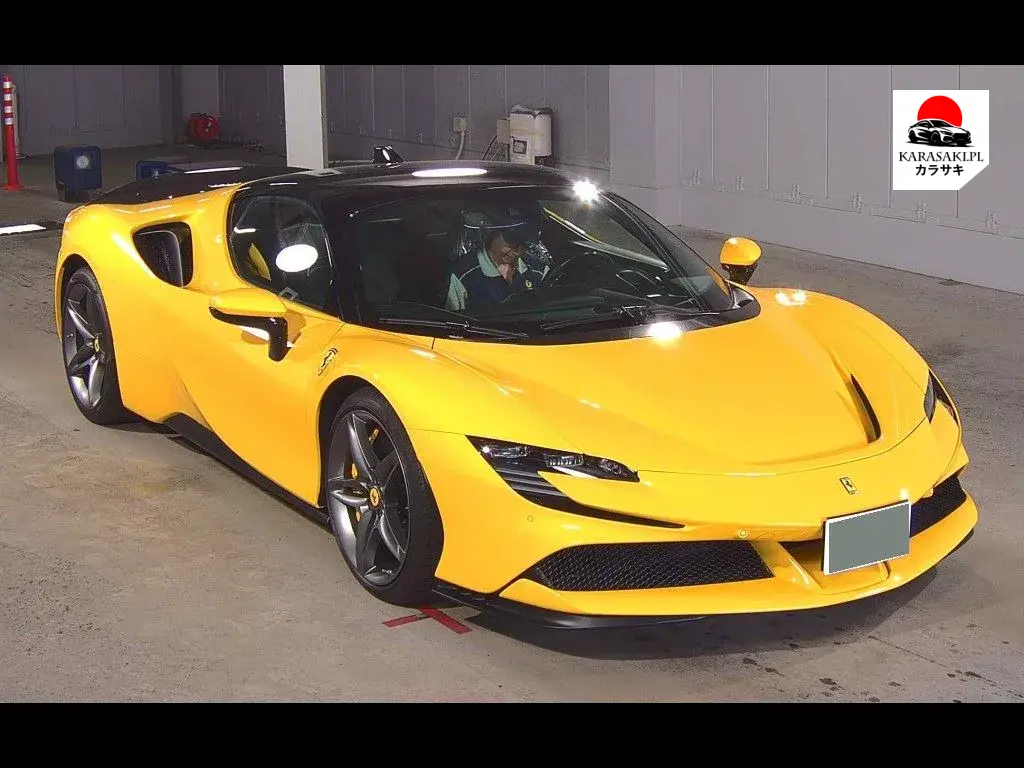 Ferrari SF90 Stradale 2022 z aukcji japońskiej