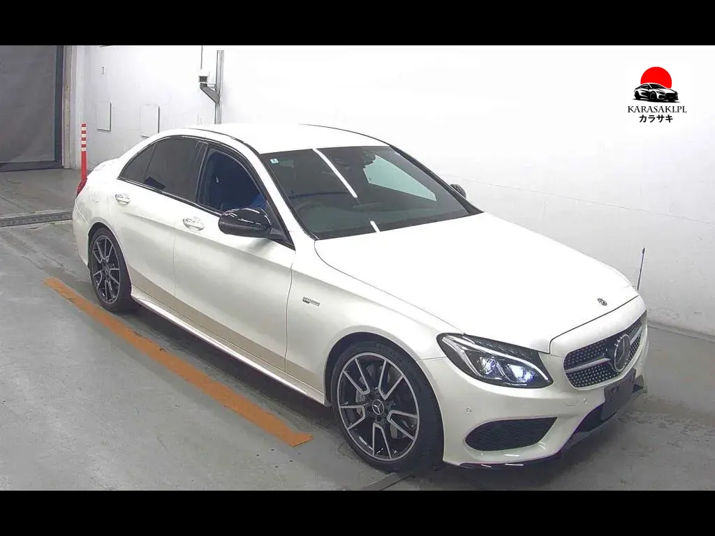 Mercedes AMG C-Class 2018 z aukcji japońskiej