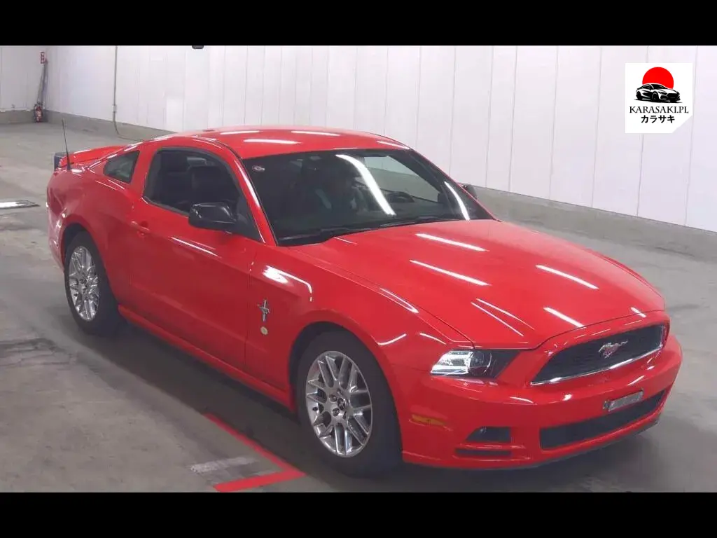 Ford Mustang 2013 z aukcji japońskiej