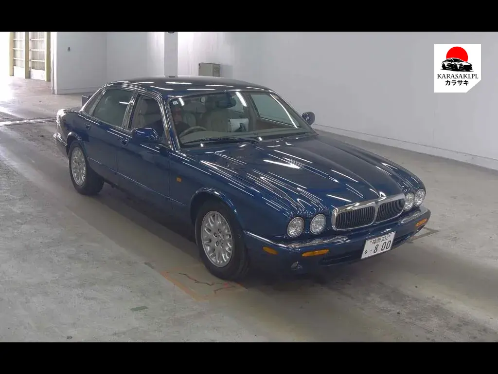 Jaguar XJ 2000 z aukcji japońskiej