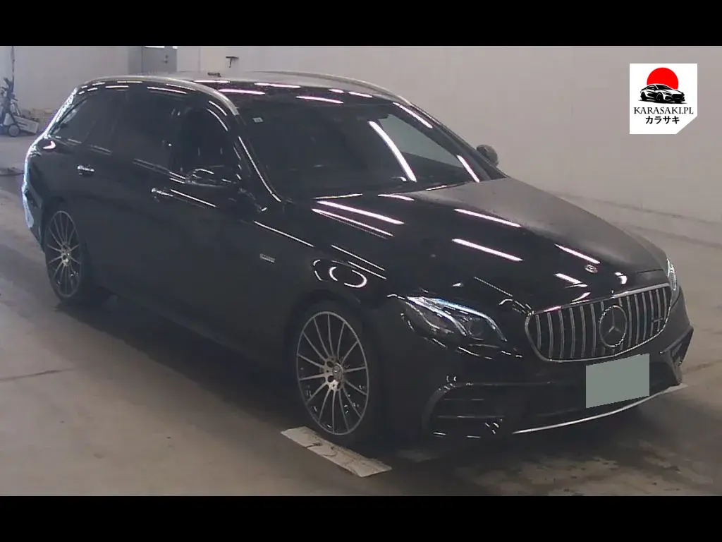 Mercedes AMG E-Class Stationwagon 2017 з японського аукціону