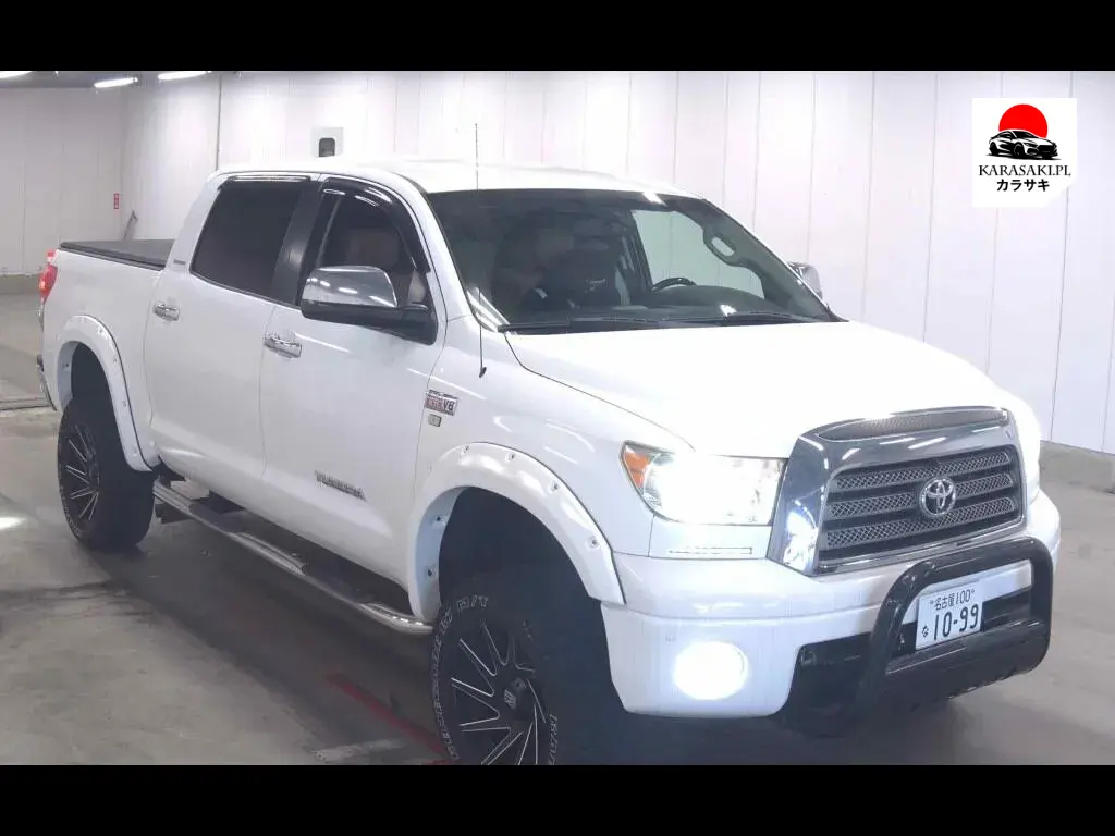 America Toyota Tundra 2016 z aukcji japońskiej