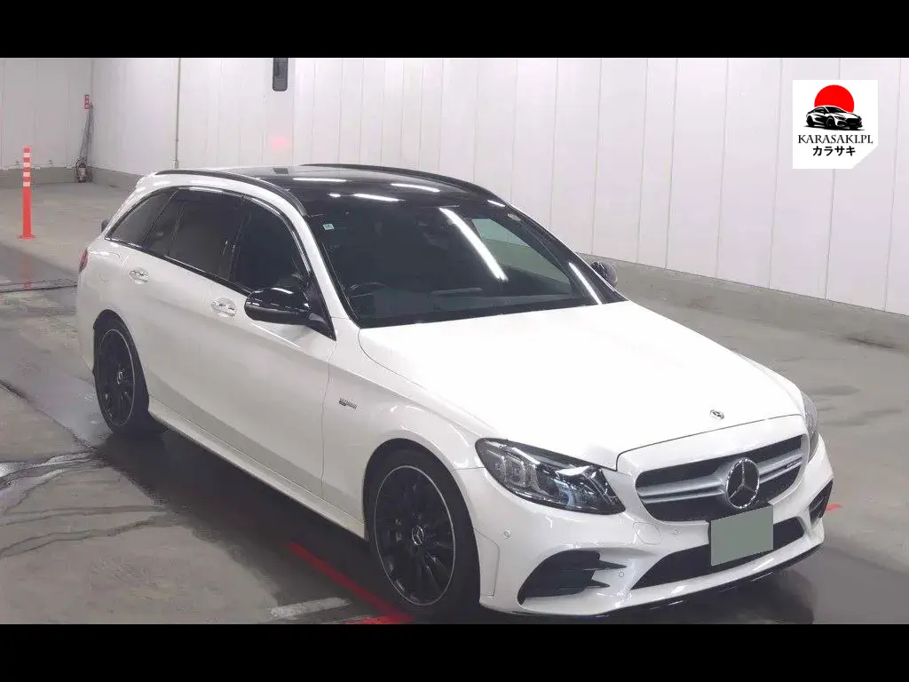 Mercedes AMG C-Class Stationwagon 2018 з японського аукціону