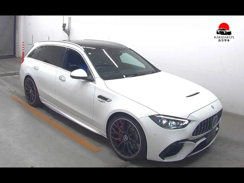 Mercedes AMG C-Class Stationwagon 2023 з японського аукціону
