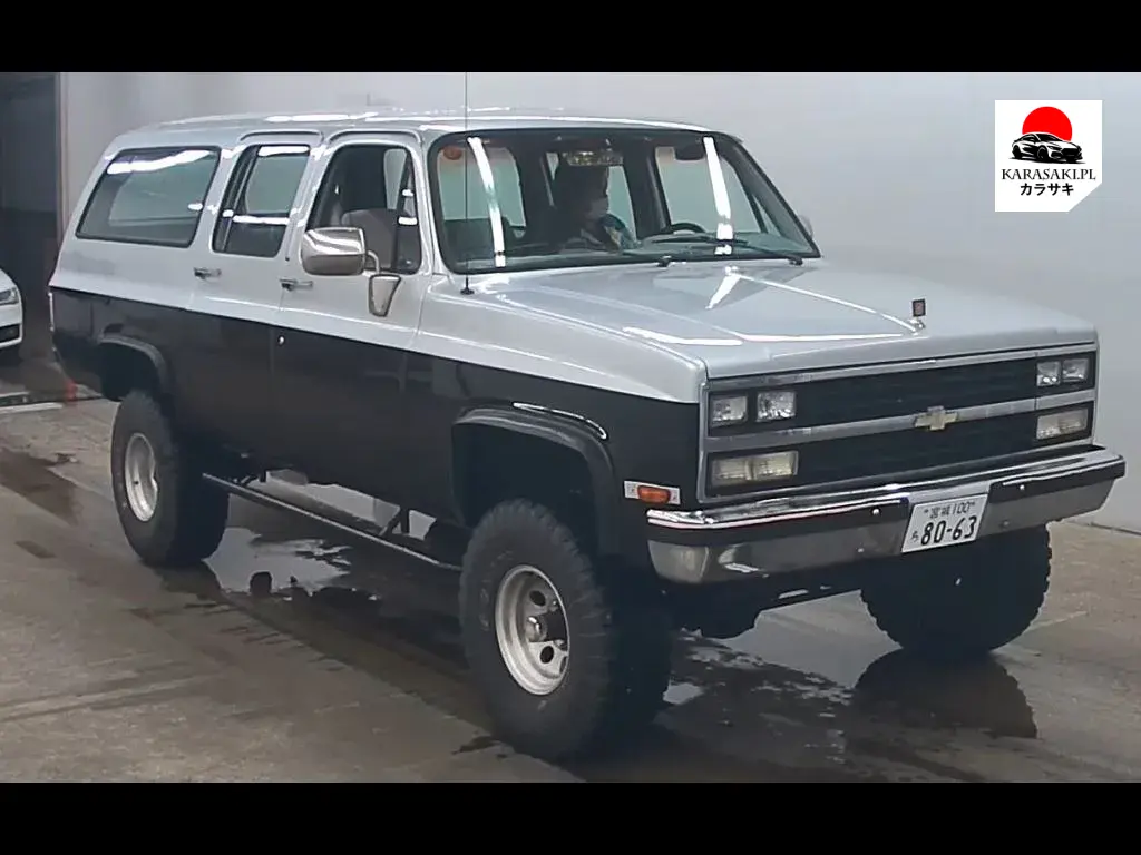 Chevrolet Suburban 1995 з японського аукціону