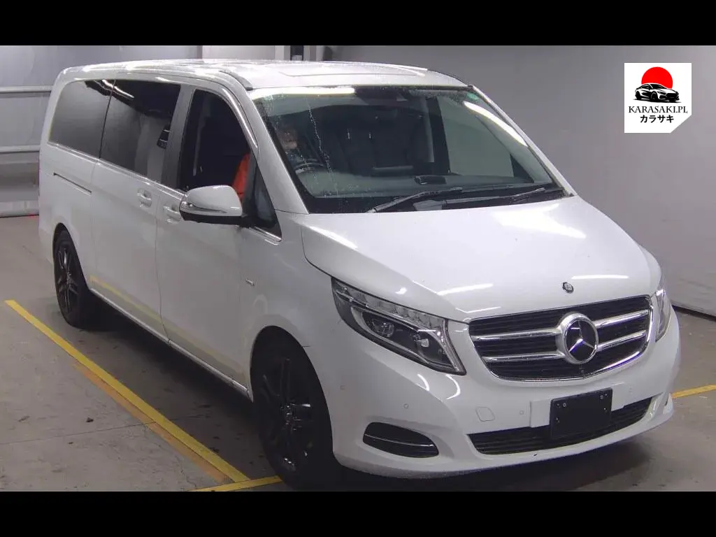 Mercedes Benz V-Class 2016 z aukcji japońskiej