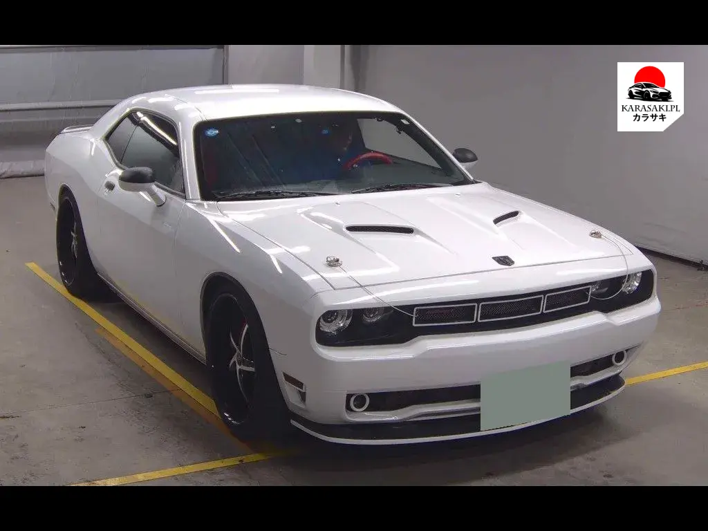 Dodge Challenger 2012 z aukcji japońskiej