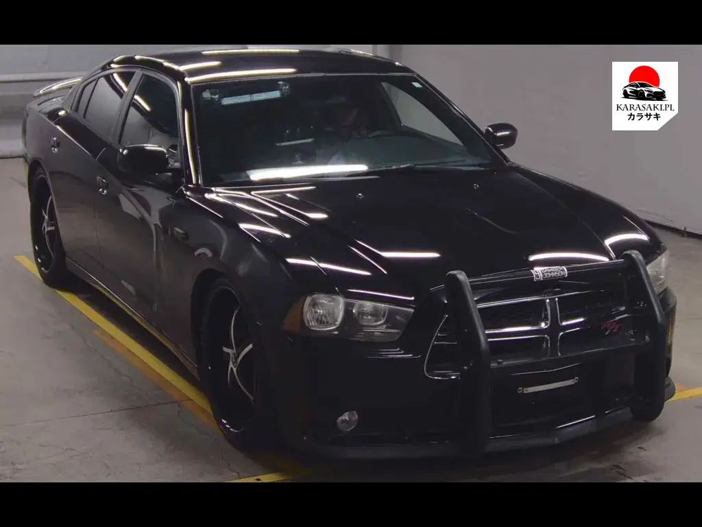 Dodge Charger 2012 z aukcji japońskiej