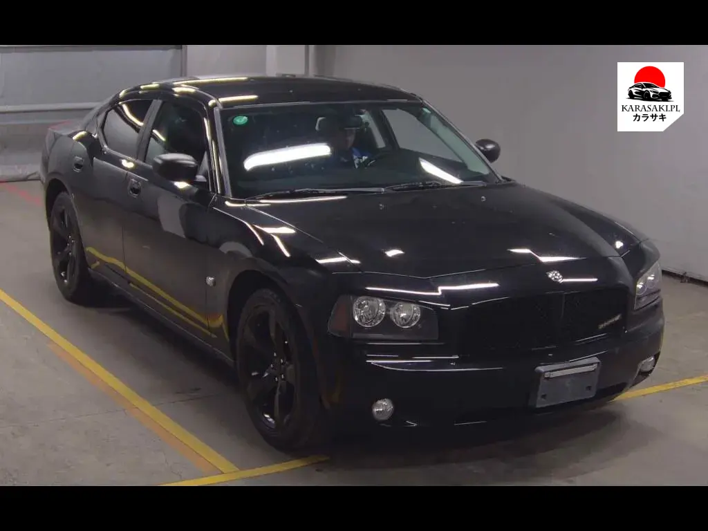 Dodge Charger 2008 z aukcji japońskiej