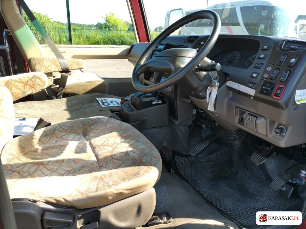 2011 Mitsubishi BG64DG 5