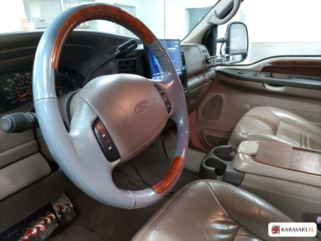 2000 Ford Excursion 4WD 5