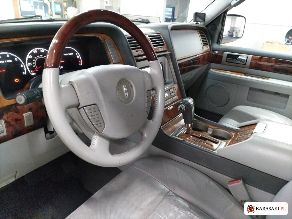 2010 Lincoln Navigator 4WD 5