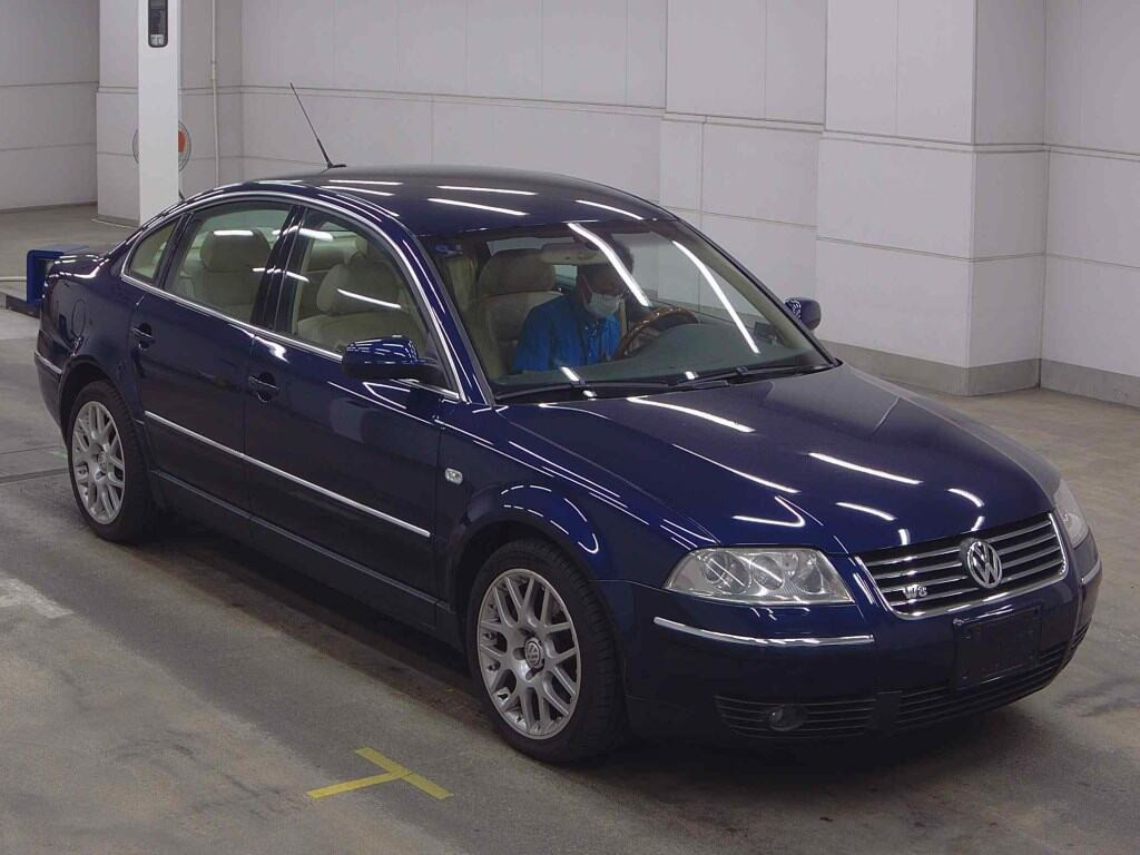 Volkswagen Passat 2002 z aukcji japońskiej