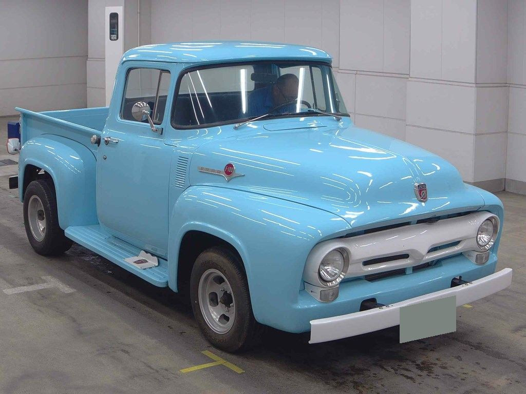 Ford 2022 z aukcji japońskiej