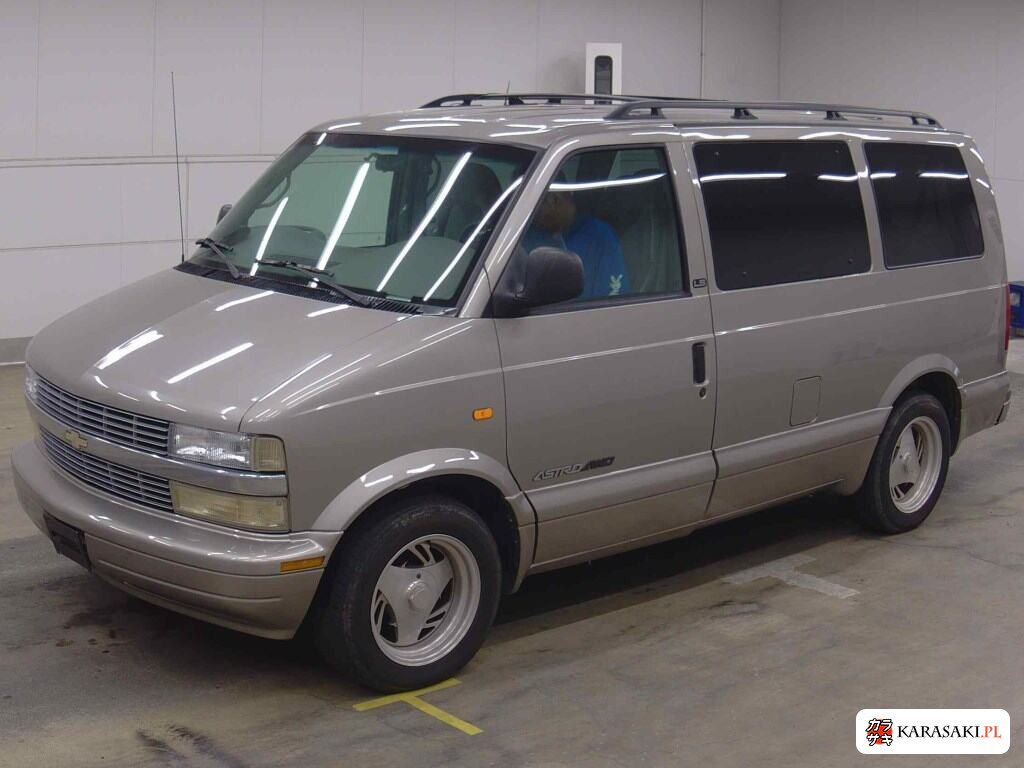 2002 Chevrolet Astro 4WD 3