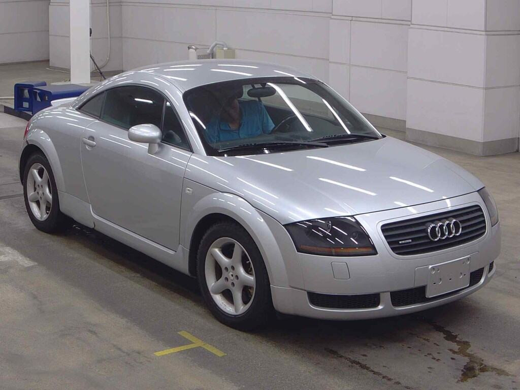 Audi TT Coupe 2000 z aukcji japońskiej