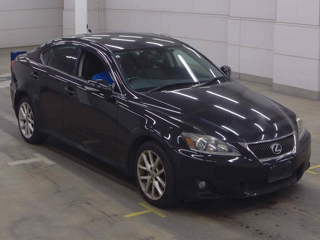 Lexus Is 2011 z aukcji japońskiej