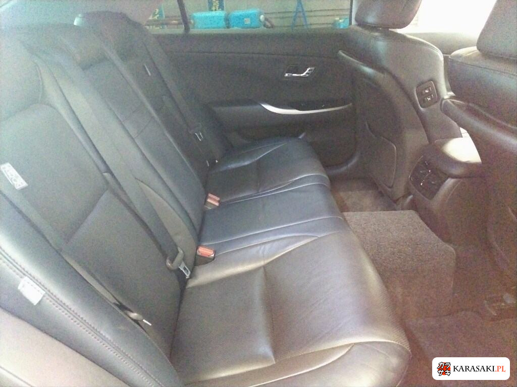 2012 Toyota Crown 4D 4WD 2.5 Athlete I-Four Premium Edition 6