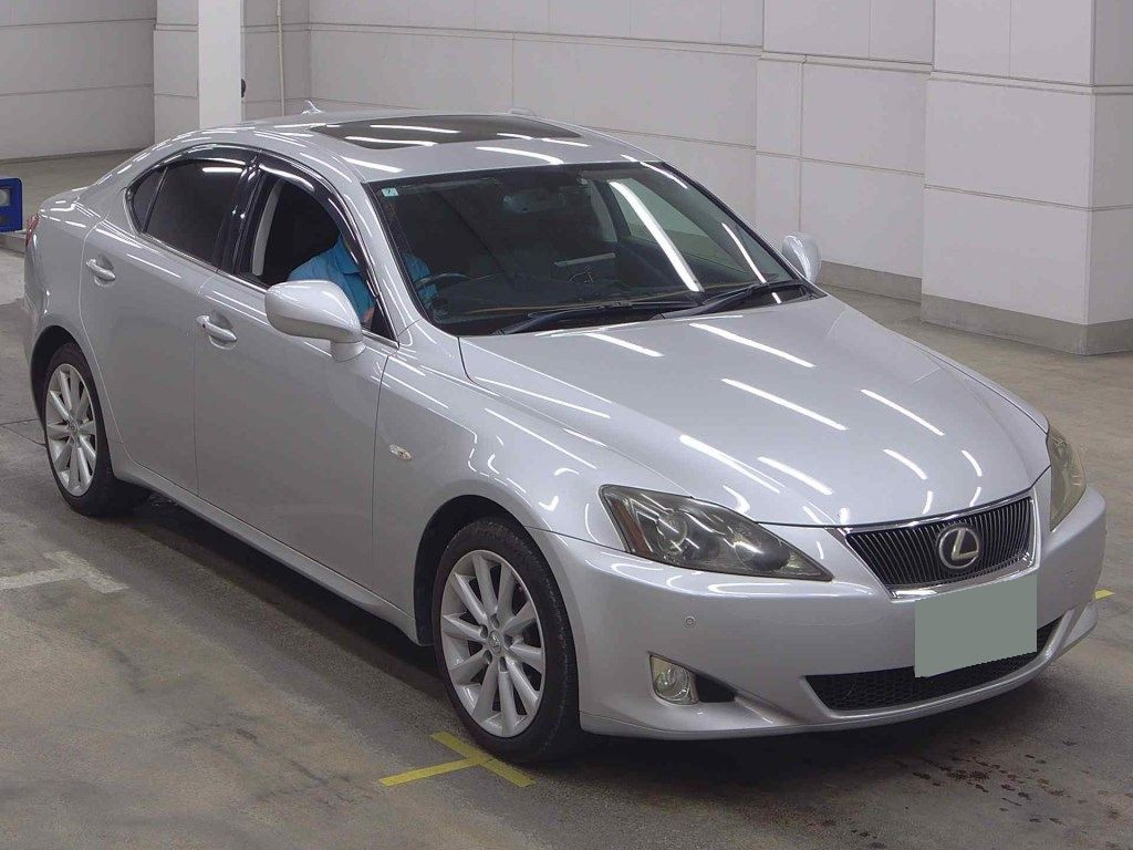 Lexus Is 2009 z aukcji japońskiej