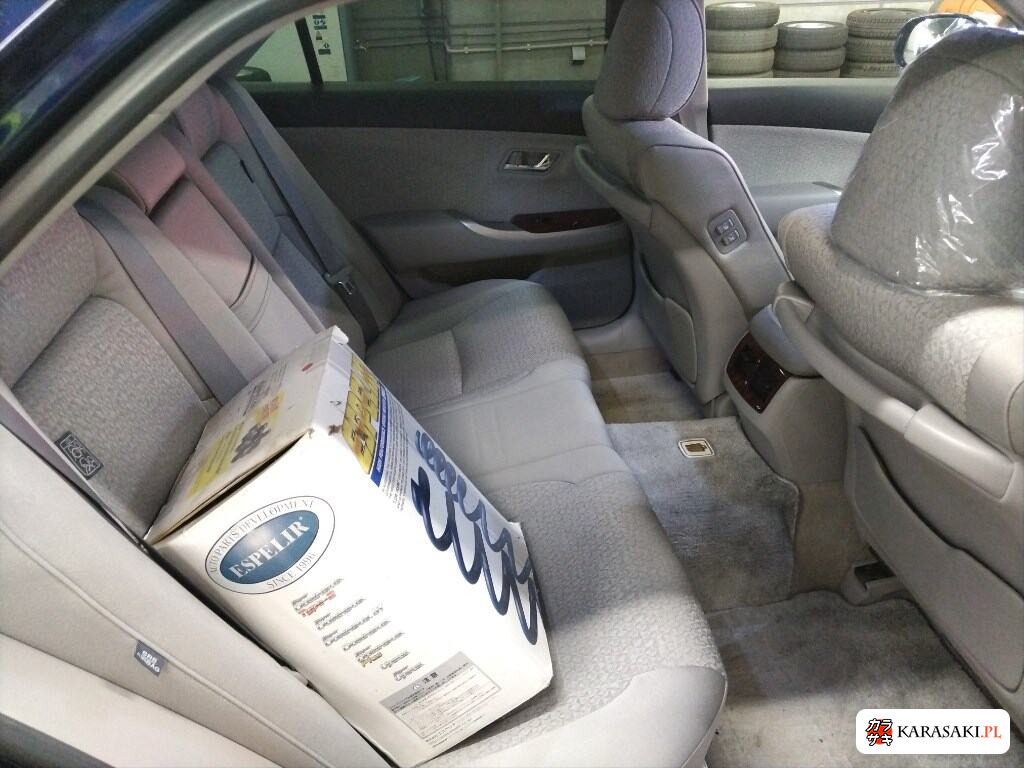 2010 Toyota Crown 4D 4WD Royal Saloon I-Four 6